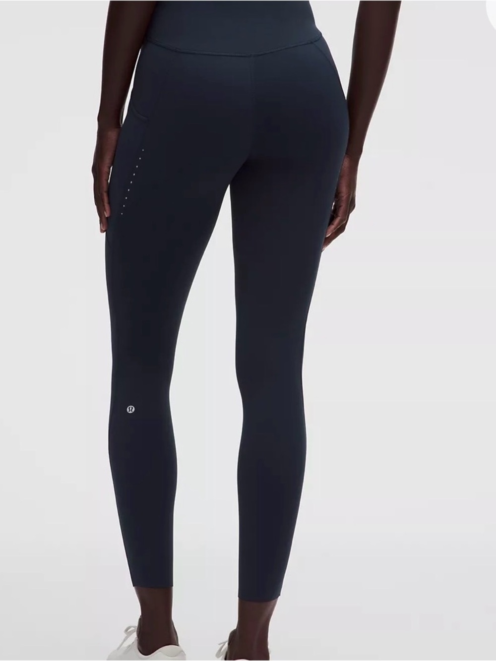 Lululemon Fast and Free Leggings - Picture 2 of 6